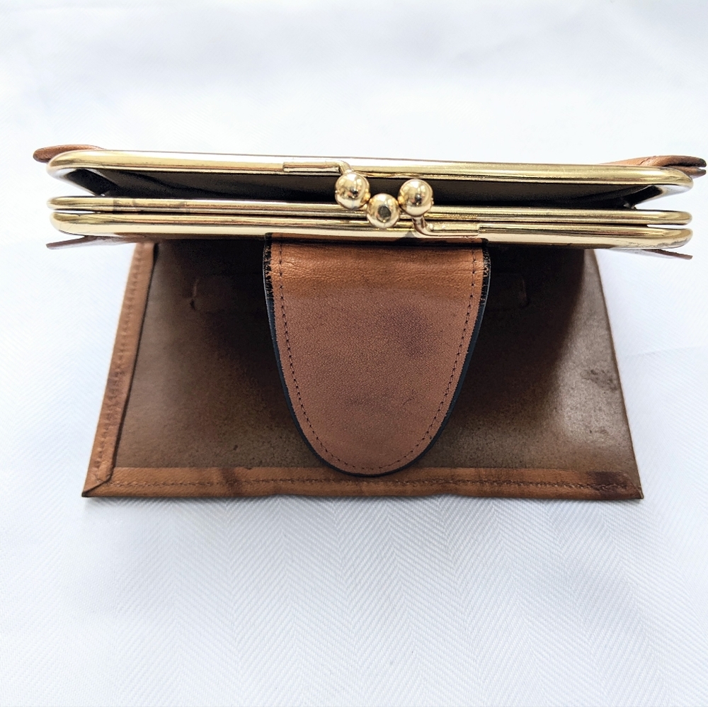 Rolfs Leather Wallet, 5.5 x 3.5"